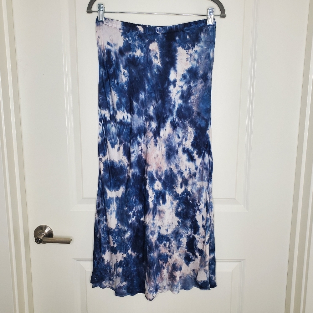 Young Fabulous & Broke Felicity Blue Tie Dye Print Satin Midi Skirt - Picture 3 of 9